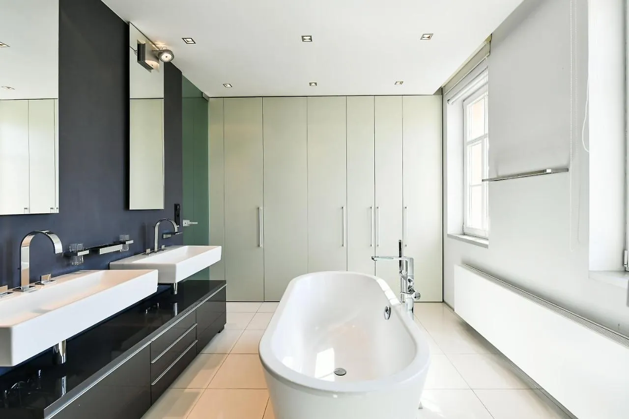 דירה פראג Luxury Central Penthouse With Sauna, Terrace, 250M2, 5Bdrm, 3Bthrm