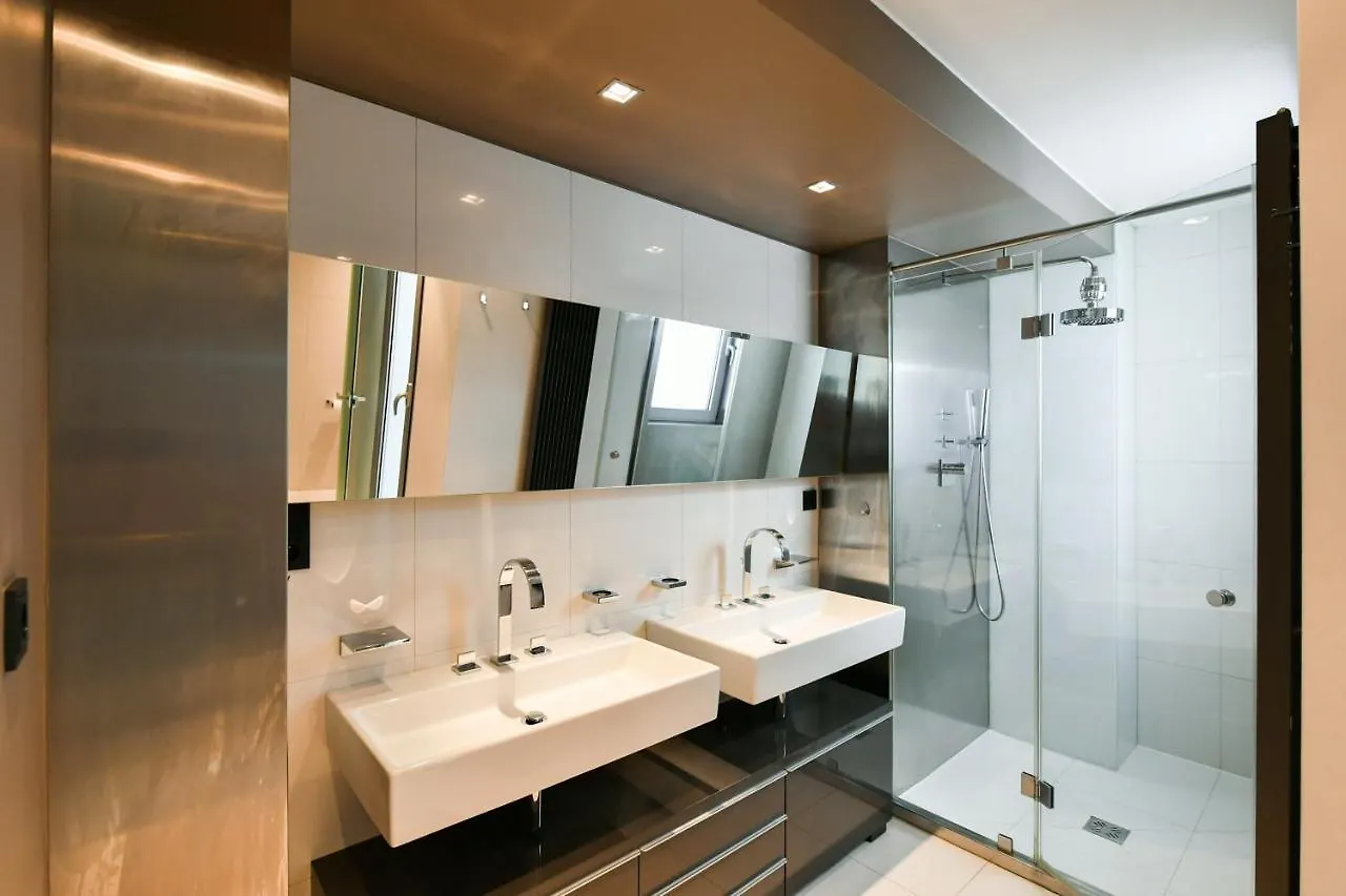 דירה פראג Luxury Central Penthouse With Sauna, Terrace, 250M2, 5Bdrm, 3Bthrm