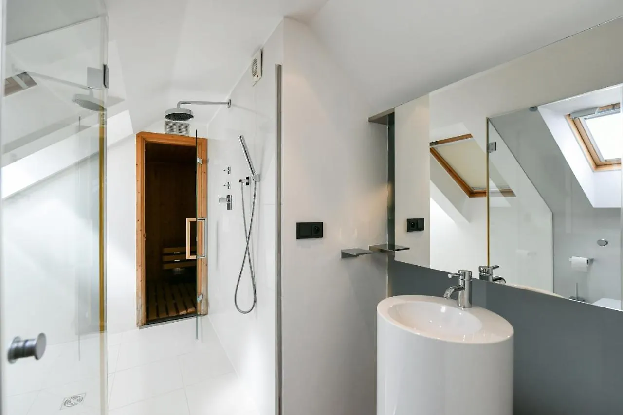 פראג Luxury Central Penthouse With Sauna, Terrace, 250M2, 5Bdrm, 3Bthrm דירה