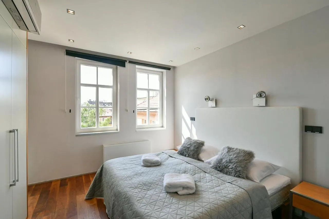 פראג Luxury Central Penthouse With Sauna, Terrace, 250M2, 5Bdrm, 3Bthrm