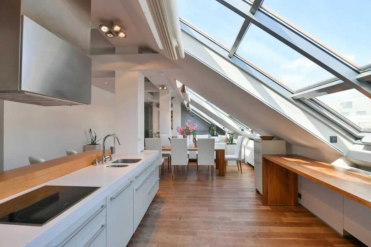 פראג Luxury Central Penthouse With Sauna, Terrace, 250M2, 5Bdrm, 3Bthrm