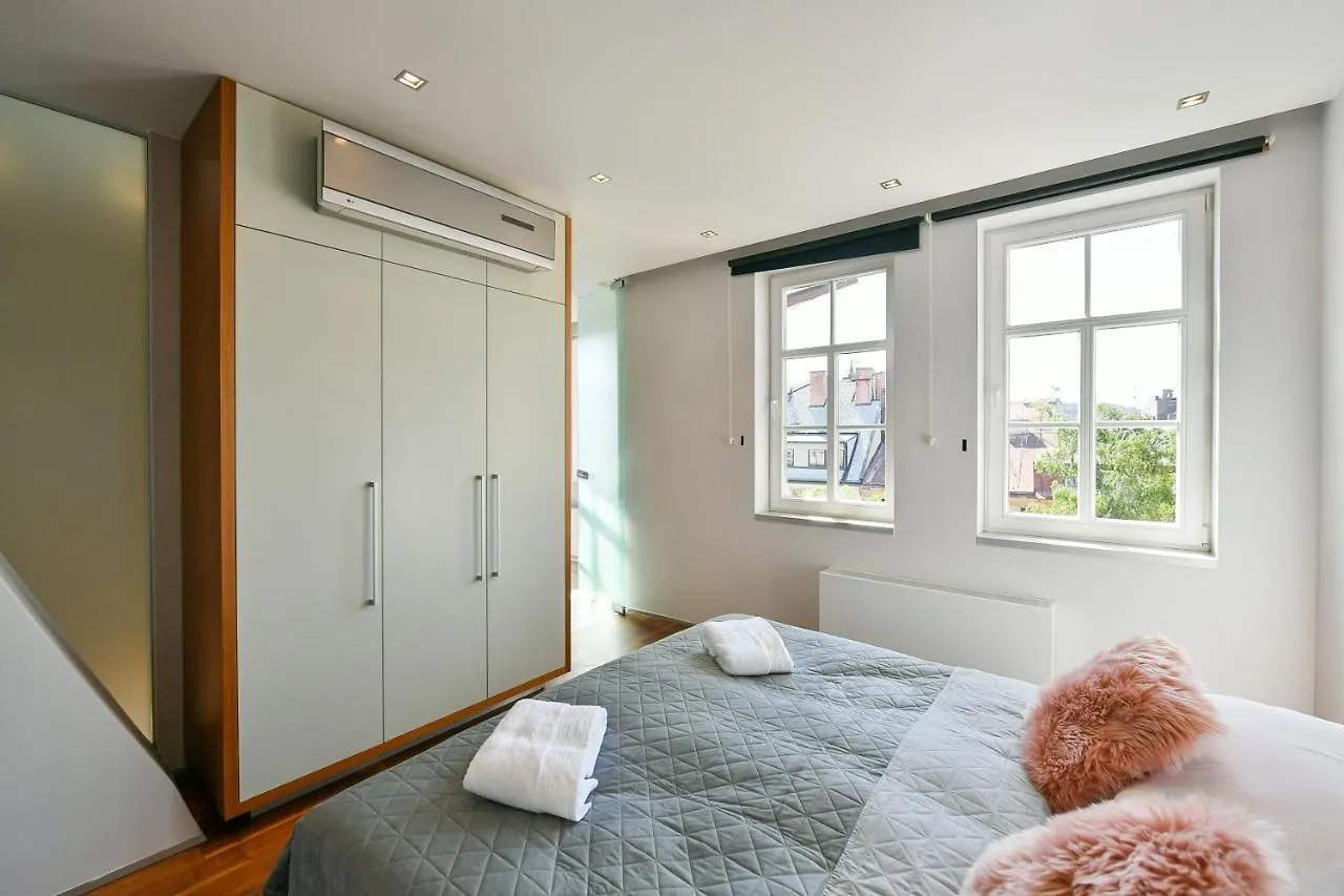 פראג Luxury Central Penthouse With Sauna, Terrace, 250M2, 5Bdrm, 3Bthrm דירה